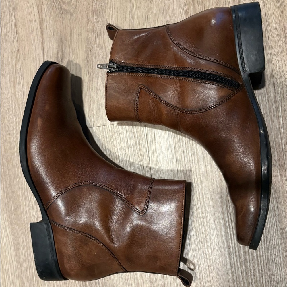 Brown Rockport Boots